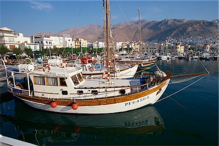 simsearch:841-05796762,k - Port, Pothia, Kalymnos, Dodecanese, Greek Islands, Greece, Europe Stock Photo - Rights-Managed, Code: 841-02831718