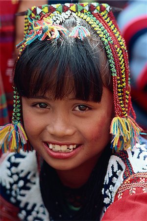 philippine costumes - Portrait of a girl of the Kalagan tribe famous for Eric, an ethnic dance of joy and happiness, at Cotabato on Mindanao, Philippines, Southeast Asia, Asia Stock Photo - Rights-Managed, Code: 841-02832889