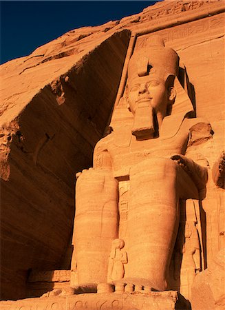 simsearch:841-03032736,k - Statue of Ramses II, Abu Simbel, UNESCO World Heritage Site, Nubia, Egypt, North Africa, AFrica Stock Photo - Rights-Managed, Code: 841-02899331