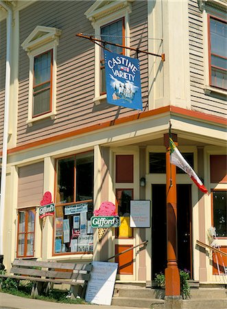 General store in Castine, Maine, New England, United States of America, North America Stock Photo - Rights-Managed, Code: 841-02899774