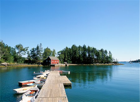 Old wood pier and boats in the harbour, South Brooksville, Maine, New England, United States of America, North America Stock Photo - Rights-Managed, Code: 841-02899773