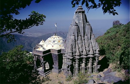 Jain Holy Hill and Temple complex, Mount Girnar, Junagadh (Junagarh) , Gujarat, India Foto de stock - Con derechos protegidos, Código: 841-02900469