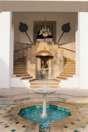 Front entrance to the palace, Usha Kiran Palace Hotel, Gwalior, Madhya Pradesh state, India, Asia Stock Photo - Rights-Managed, Code: 841-02900904