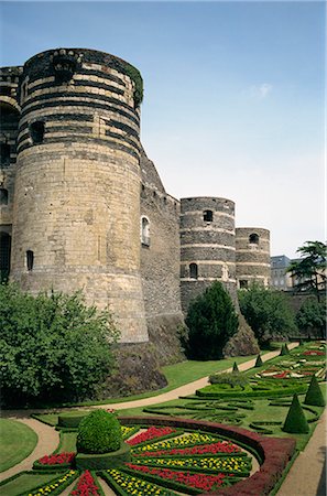 pays de la loire travel - Formal gardens and walls of the Chateau d'Angers at Angers in the Pays de la Loire, France, Europe Stock Photo - Rights-Managed, Code: 841-02901698