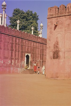 simsearch:841-02915818,k - The Red Fort, built by the Moghul emperor Akbar, Old Delhi, Delhi, India Stock Photo - Rights-Managed, Code: 841-02902053