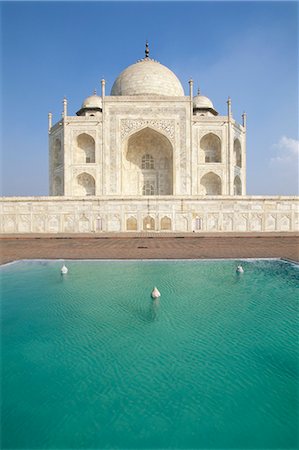 simsearch:841-02703267,k - The Taj Mahal across pond, UNESCO World Heritage Site, Agra, Uttar Pradesh state, India, Asia Stock Photo - Rights-Managed, Code: 841-02903025