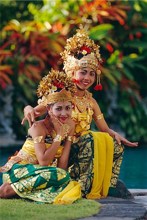 Portrait of two Legong dancers, Bali, Indonesia Foto de stock - Con derechos protegidos, Código: 841-02903490