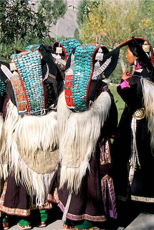 people ladakh - Ladakhi women in traditional clothing, yak-skin coat and turquoise head dress, Ladakh, India, Asia Stock Photo - Rights-Managed, Code: 841-02915833