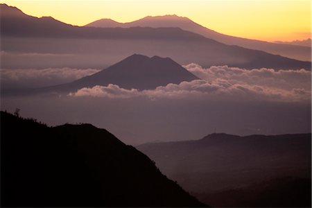 simsearch:841-02946821,k - Sunrise from Gunung Penanjakan, volcanoes and clouds, Bromo Tengger Semeru (Bromo-Tengger-Semeru) National Park, Java, Indonesia, Southeast Asia, Asia Stock Photo - Rights-Managed, Code: 841-02916533