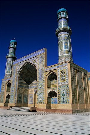 simsearch:841-02825172,k - Friday Mosque (Masjet-eJam), restored since 1943, originally laid out in the year 1200 by the Ghorid Sultan Ghiyasyddin on the site of an earlier 10th century mosque, Herat, Afghanistan, Asia Stock Photo - Rights-Managed, Code: 841-02916630