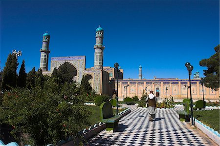 simsearch:841-02708534,k - The Friday Mosque or Masjet-eJam, built in the year 1200 by the Ghorid Sultan Ghiyasyddin on the site of an earlier 10th century mosque, Herat, Herat Province, Afghanistan, Asia Stock Photo - Rights-Managed, Code: 841-02916654