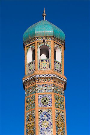 simsearch:841-02944764,k - Minaret of the Friday Mosque or Masjet-eJam, built in the year 1200 by the Ghorid Sultan Ghiyasyddin on the site of an earlier 10th century mosque, Herat, Herat Province, Afghanistan, Asia Stock Photo - Rights-Managed, Code: 841-02916717