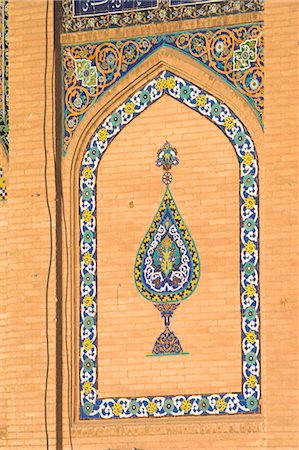 simsearch:841-02944764,k - Detail of tilework on the Friday Mosque or Masjet-eJam, built in the year 1200 by the Ghorid Sultan Ghiyasyddin on the site of an earlier 10th century mosque, Herat, Herat Province, Afghanistan, Asia Stock Photo - Rights-Managed, Code: 841-02916722