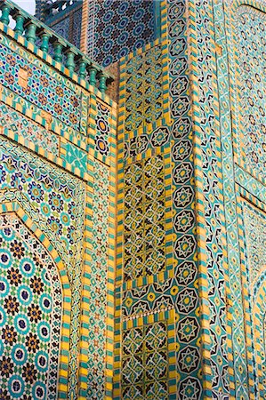 simsearch:841-02944764,k - Detail of tilework, Shrine of Hazrat Ali, who was assassinated in 661, Mazar-I-Sharif, Balkh province, Afghanistan, Asia Stock Photo - Rights-Managed, Code: 841-02916809