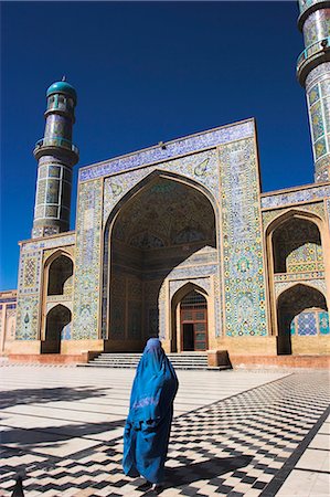 simsearch:841-02708534,k - Lady wearing a blue burqua outside the Friday Mosque (Masjet-e Jam), Herat, Afghanistan, Asia Stock Photo - Rights-Managed, Code: 841-02916897