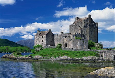 Eilean Donan Castle, Scotland, United Kingdom, Europe Stock Photo - Rights-Managed, Code: 841-02918451