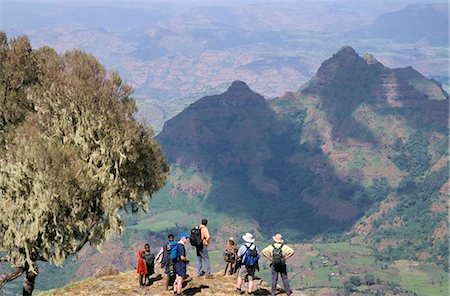 simsearch:841-02918817,k - Tourists trekking, Simien Mountains National Park, UNESCO World Heritage Site, Ethiopia, Africa Foto de stock - Con derechos protegidos, Código: 841-02918757