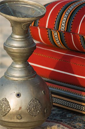 Arabic cushions and pot, Dubai, United Arab Emirates, Middle East Stock Photo - Rights-Managed, Code: 841-02924637