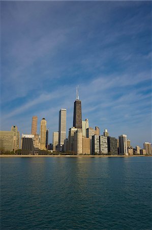simsearch:841-02925122,k - John Hancock Center and Near North Chicago skyline from Lake Michigan, Chicago, Illinois, United States of America, North America Stock Photo - Rights-Managed, Code: 841-02925031