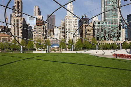 simsearch:841-02925122,k - Jay Pritzker Pavilion designed by Frank Gehry, Millennium Park, Chicago, Illinois, United States of America, North America Stock Photo - Rights-Managed, Code: 841-02925043