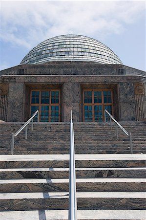 planetarium - The Adler Planetarium, Chicago, Illinois, United States of America, North America Stock Photo - Rights-Managed, Code: 841-02925153