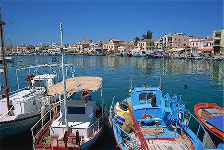 simsearch:841-05796762,k - Fishing boats moored in harbour, Aegina Town, Aegina, Saronic Islands, Greek Islands, Greece, Europe Stock Photo - Rights-Managed, Code: 841-02925702
