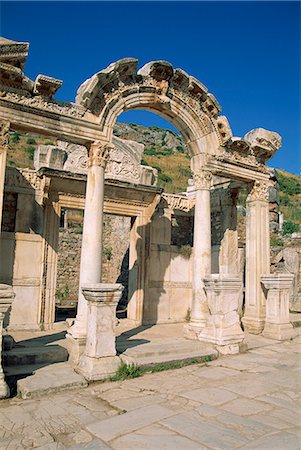 simsearch:841-02707735,k - Columns of the Aphrodite Temple at the archaeological site of Aphrodisias, Anatolia, Turkey, Asia Minor, Eurasia Stock Photo - Rights-Managed, Code: 841-02925731