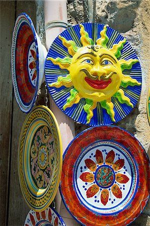 Pottery souvenirs, Sicily, Italy, Europe Stock Photo - Rights-Managed, Code: 841-02925816