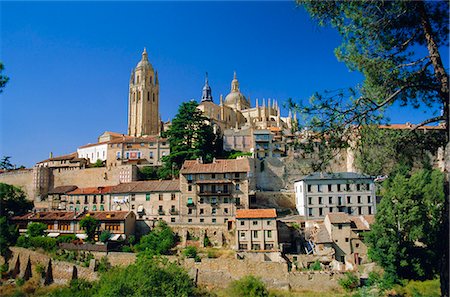 simsearch:841-02712791,k - View to the Cathedral, Segovia, Castilla y Leon, Spain, Europe Stock Photo - Rights-Managed, Code: 841-02920339