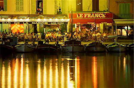 european cafe bar - View across the harbour at dusk, Cassis, Bouches-de-Rhone, Provence-Alpes-Cote-d'Azur, France, Europe Stock Photo - Rights-Managed, Code: 841-02920754