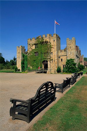 simsearch:841-07202520,k - Hever Castle, former home of Anne Boleyn, near Edenbridge, Kent, England, United Kingdom, Europe Stock Photo - Rights-Managed, Code: 841-02920970