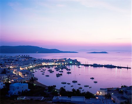 simsearch:841-05796762,k - Evening view over Mykonos, Cyclades, Greek Islands, Greece, Europe Stock Photo - Rights-Managed, Code: 841-02923768