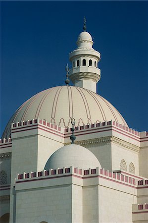 simsearch:841-02944764,k - Detail from the New Grand Mosque, Bahrain, Middle East Stock Photo - Rights-Managed, Code: 841-02944763