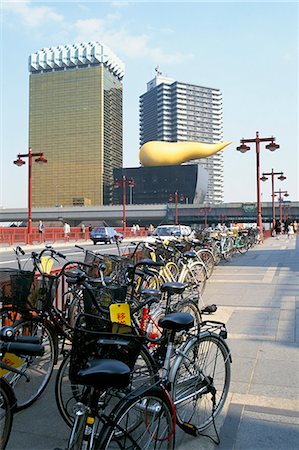 stark - Flame d'Or Building, architectur Philip Stark, Shinju-ku area, Tokyo, Japan, Asia Stock Photo - Rights-Managed, Code: 841-02945885