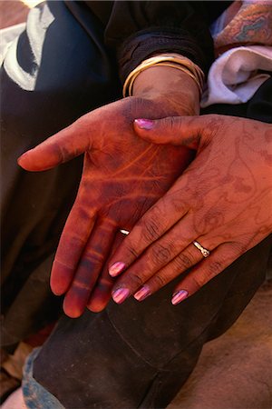Woman's hands with henna colour, Wadi Rum, Jordan, Middle East Stock Photo - Rights-Managed, Code: 841-02945927
