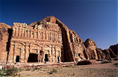 simsearch:841-02944527,k - Palace Tomb in the chain of royal tombs, Petra, UNESCO World Heritage Site, Jordan, Middle East Stock Photo - Rights-Managed, Code: 841-02945923