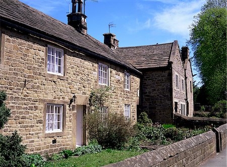 simsearch:841-02713290,k - Cottages de rose et de la peste, Eyam, Derbyshire, Angleterre, Royaume-Uni, Europe Photographie de stock - Rights-Managed, Code: 841-02946159