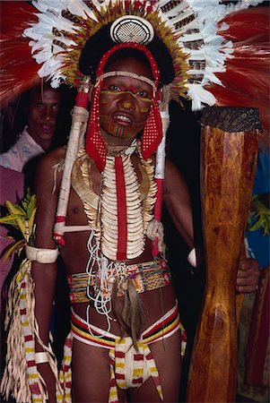 simsearch:841-02946644,k - Portrait of a child with facial and body decoration at a Sing-sing in Papua New Guinea, Pacific Islands Stock Photo - Rights-Managed, Code: 841-02946649