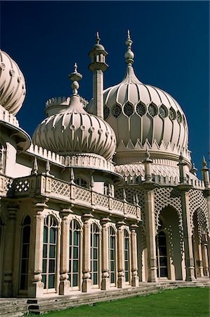 simsearch:841-02713290,k - Pavillon Royal, construit par le Prince Régent, plus tard roi George IV, Brighton, Sussex, Angleterre, Royaume-Uni, Europe Photographie de stock - Rights-Managed, Code: 841-02946667