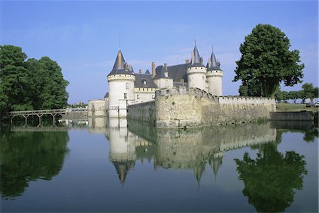 Sully-sur-Loire chateau, Loire Valley, UNESCO World Heritage Site, France, Europe Stock Photo - Rights-Managed, Code: 841-02943962