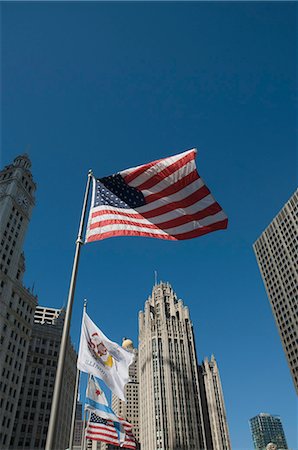 simsearch:841-03031284,k - La Tribune Tower Building, Chicago, Illinois, États-Unis d'Amérique Photographie de stock - Rights-Managed, Code: 841-02990953