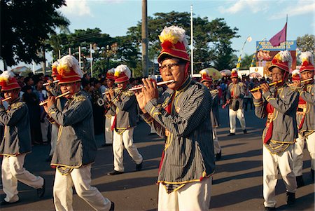 simsearch:841-02925433,k - Marching bands on Sultan's birthday, Jogjakarta, Java, Indonesia, Southeast Asia, Asia Stock Photo - Rights-Managed, Code: 841-02991316