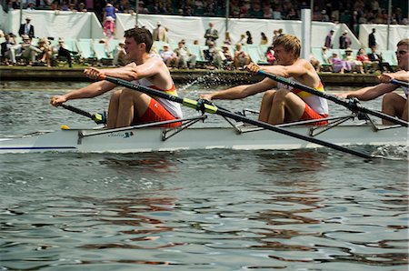 Rowing at the Henley Royal Regatta, Henley on Thames, England, United Kingdom, Europe Stock Photo - Rights-Managed, Code: 841-02992777