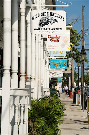 Galleries on Duval Street, Key West, Florida, United States of America, North America Stock Photo - Rights-Managed, Code: 841-02993094