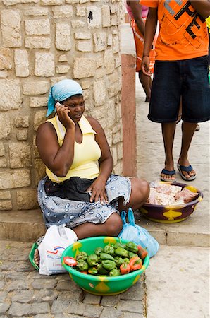 street vendor africa - Local selling vegetables and using mobile phone, Espargos, Sal, Cape Verde Islands, Africa Stock Photo - Rights-Managed, Code: 841-02993798