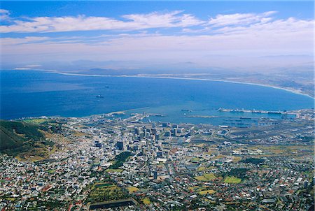 simsearch:841-03673601,k - Cape Town viewed from Table Mountain, South Africa Stock Photo - Rights-Managed, Code: 841-03028675