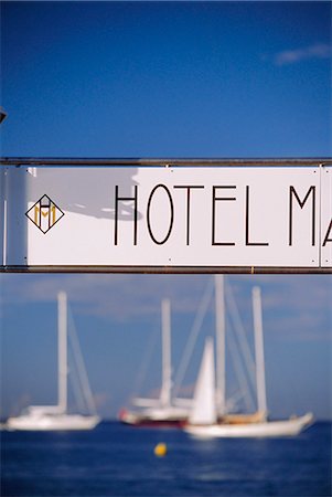 simsearch:841-03034297,k - Hotel sign,Cannes,Cote d'Azur,France Stock Photo - Rights-Managed, Code: 841-03034296