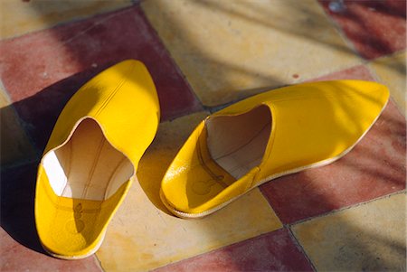 Chaussures jaunes, Maroc Photographie de stock - Rights-Managed, Code: 841-03034432