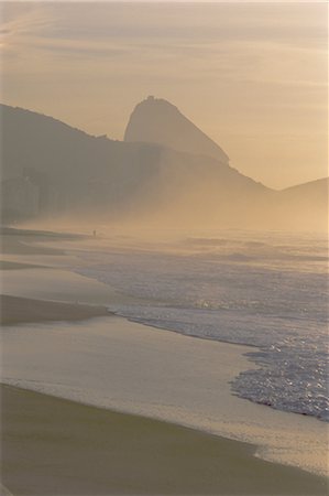 simsearch:841-02946821,k - Copacabana Beach,Rio de Janeiro,Brazil,South America Stock Photo - Rights-Managed, Code: 841-03034770