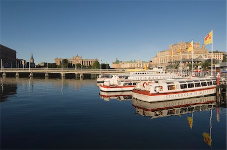 simsearch:841-02991898,k - Sightseeing Boat,Stockholm,Sweden Stock Photo - Rights-Managed, Code: 841-03035073